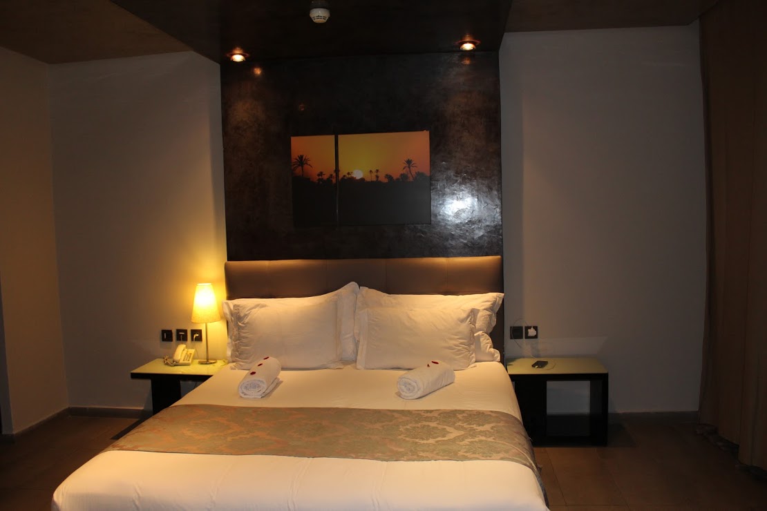 Della Rosa bedroom